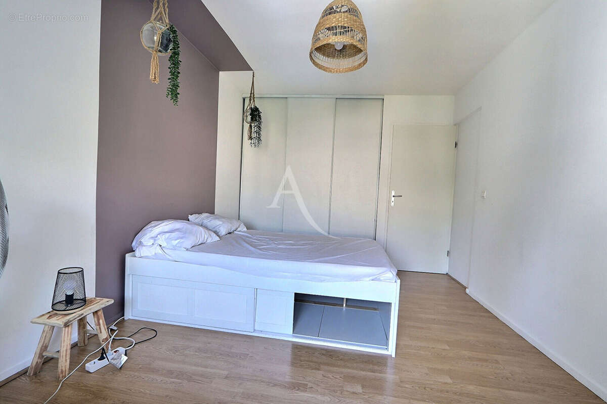 Appartement à AUBERVILLIERS