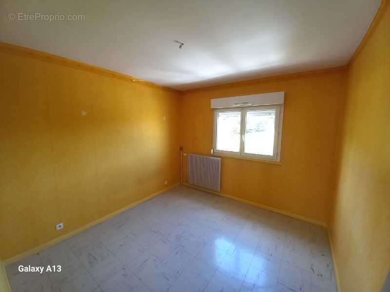 Appartement 77 m² à Delle  - photo 5