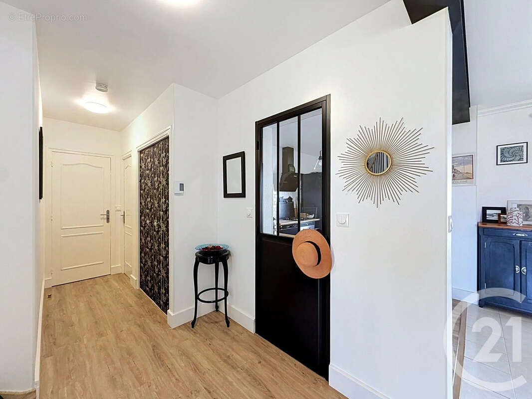 Maison 160 m² à Morieux  - photo 3
