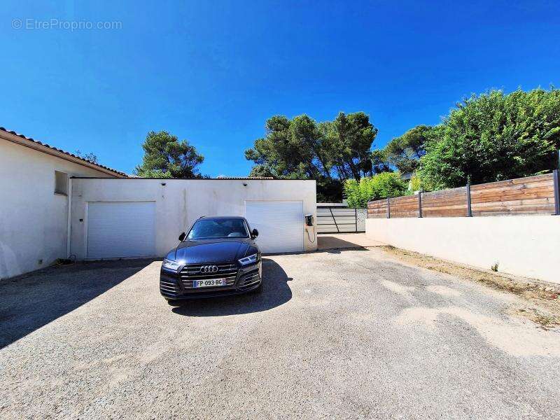 Maison 164 m² à Beaucaire  - photo 9