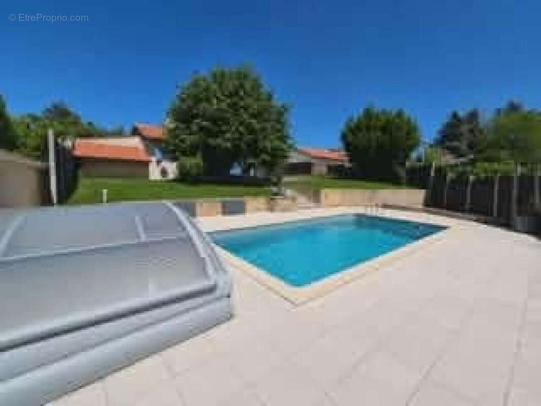 Photo 2 - Maison à CASTRES