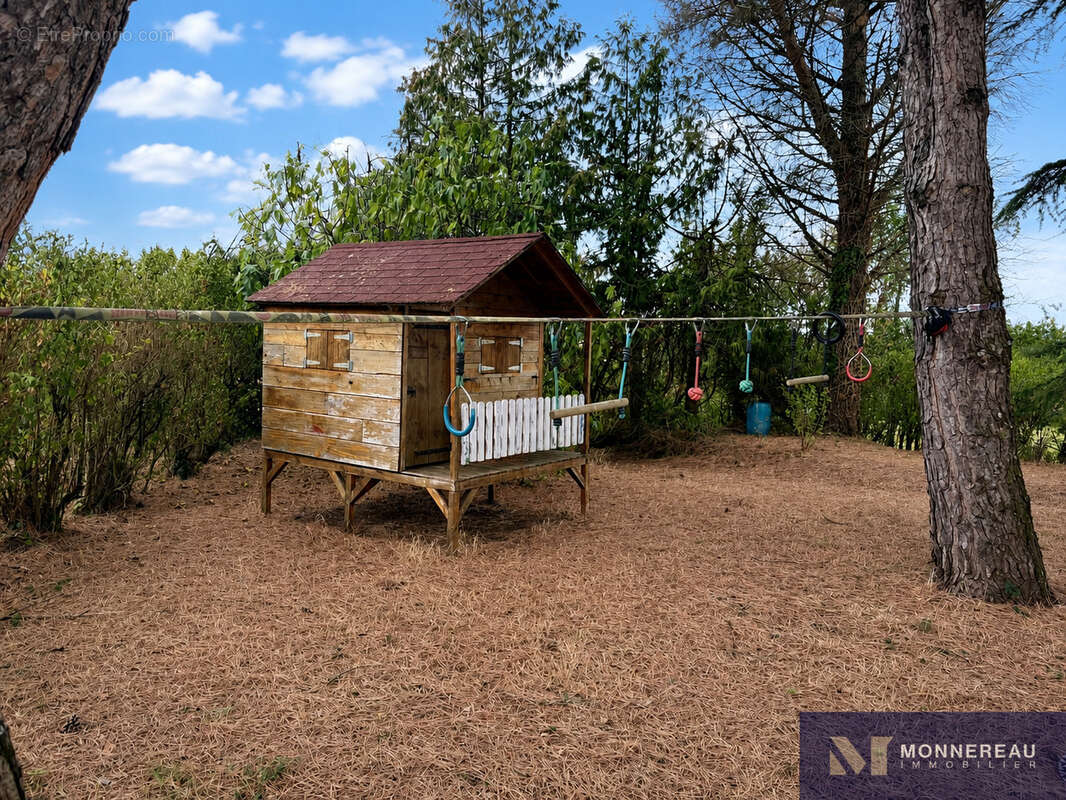 Maison ancienne renovee avec beau jardin - photo 16