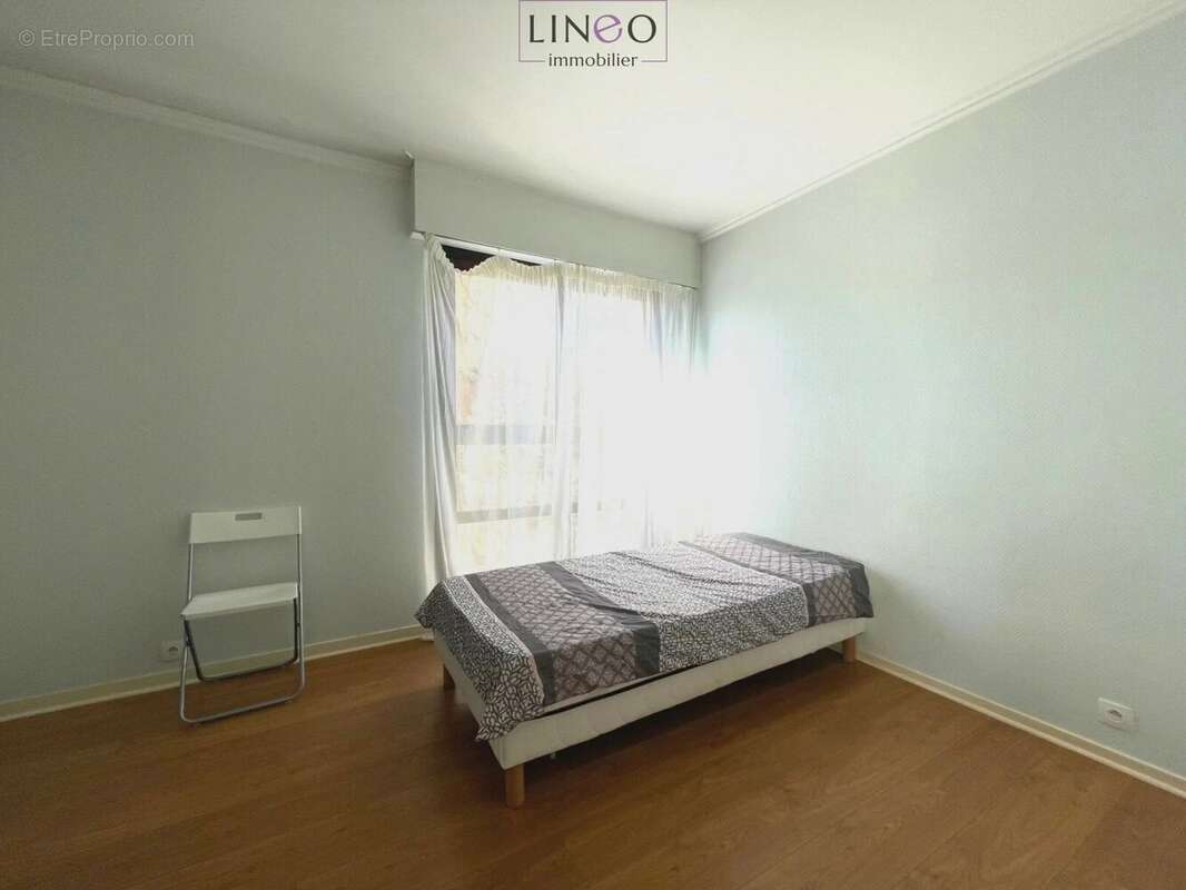 Appartement à ATHIS-MONS