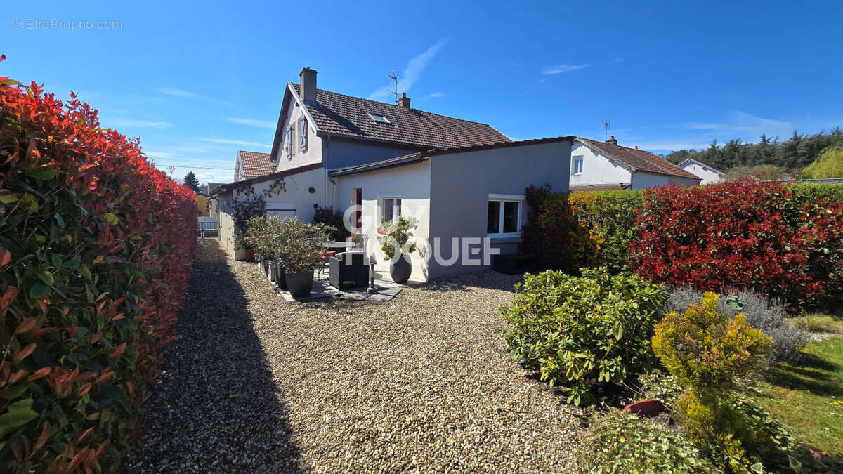 Maison à MONTCEAU-LES-MINES
