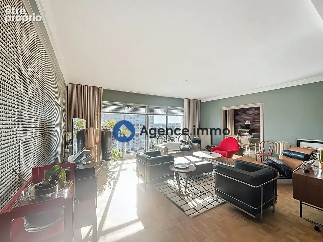 Appartement 4 pièces 102 m² à vendre à Tours (37000) - photo 2