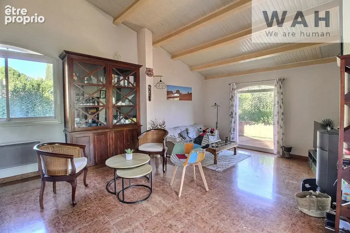 Vente villa 6 pieces 34980 - photo 2