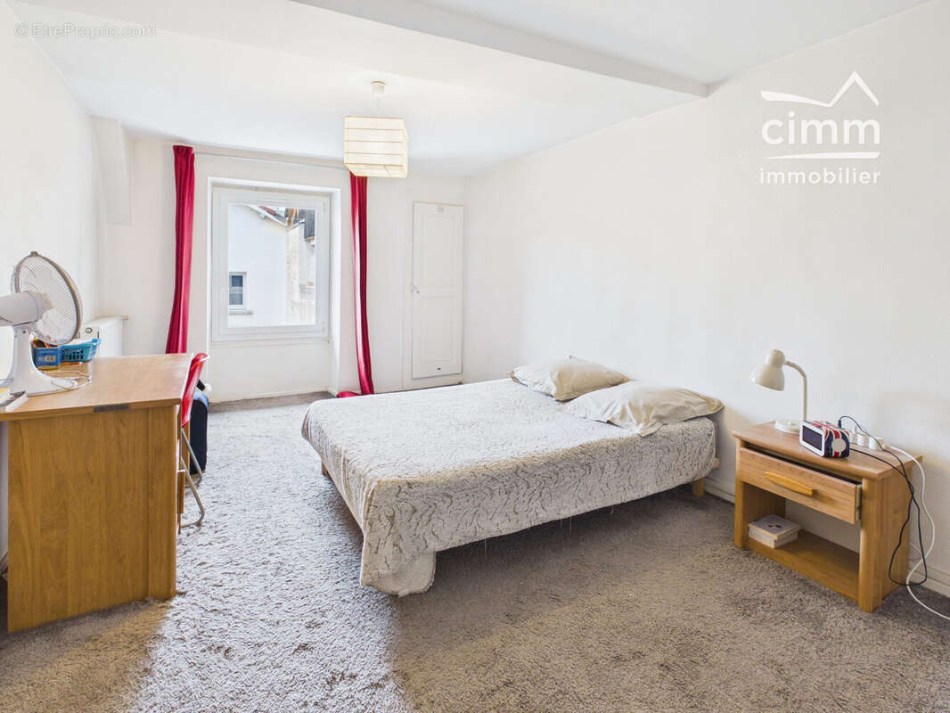 Appartement à RIVES