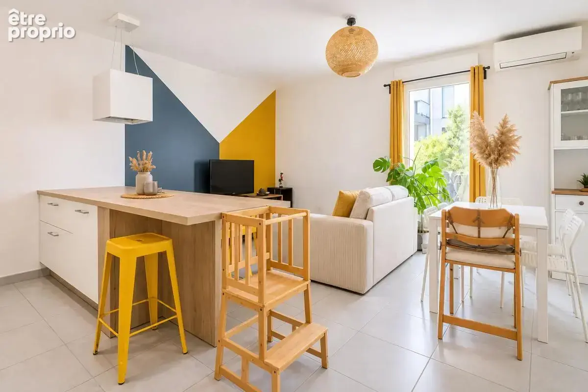Appartement à SAINT-BRES
