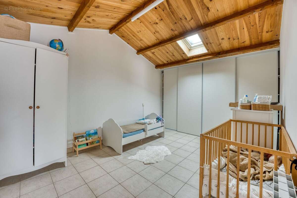 Saint-hilaire-de-riez -- maison balnéaire de 170 m2 utiles -- studio independant -- plages - photo 12