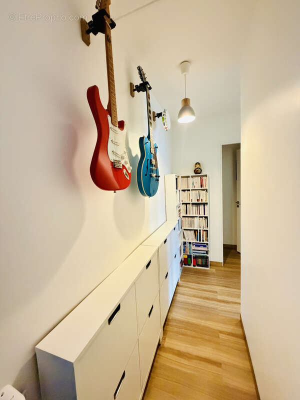 Appartement à CHARENTON-LE-PONT