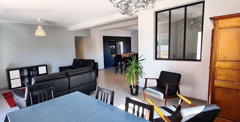 Maison à PECHBONNIEU