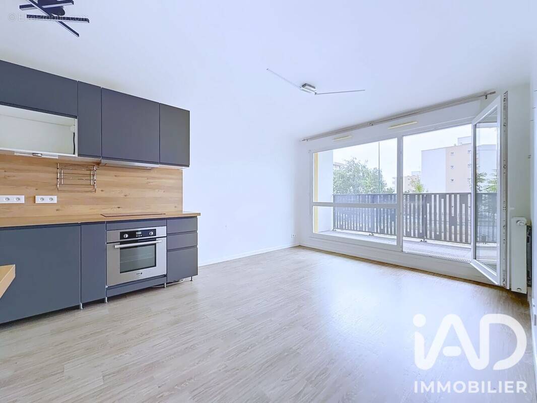Photo 1 - Appartement à TAVERNY