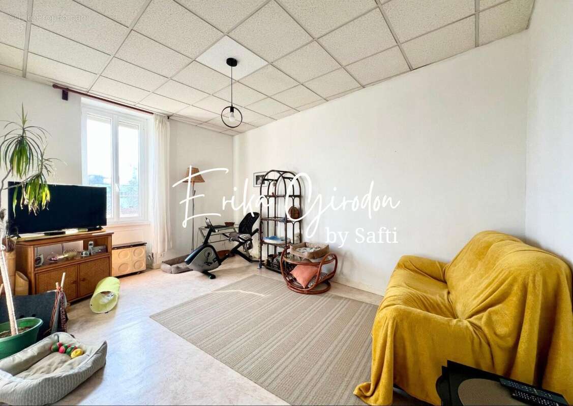 Photo 3 - Appartement à SAINT-MAURICE-DE-BEYNOST
