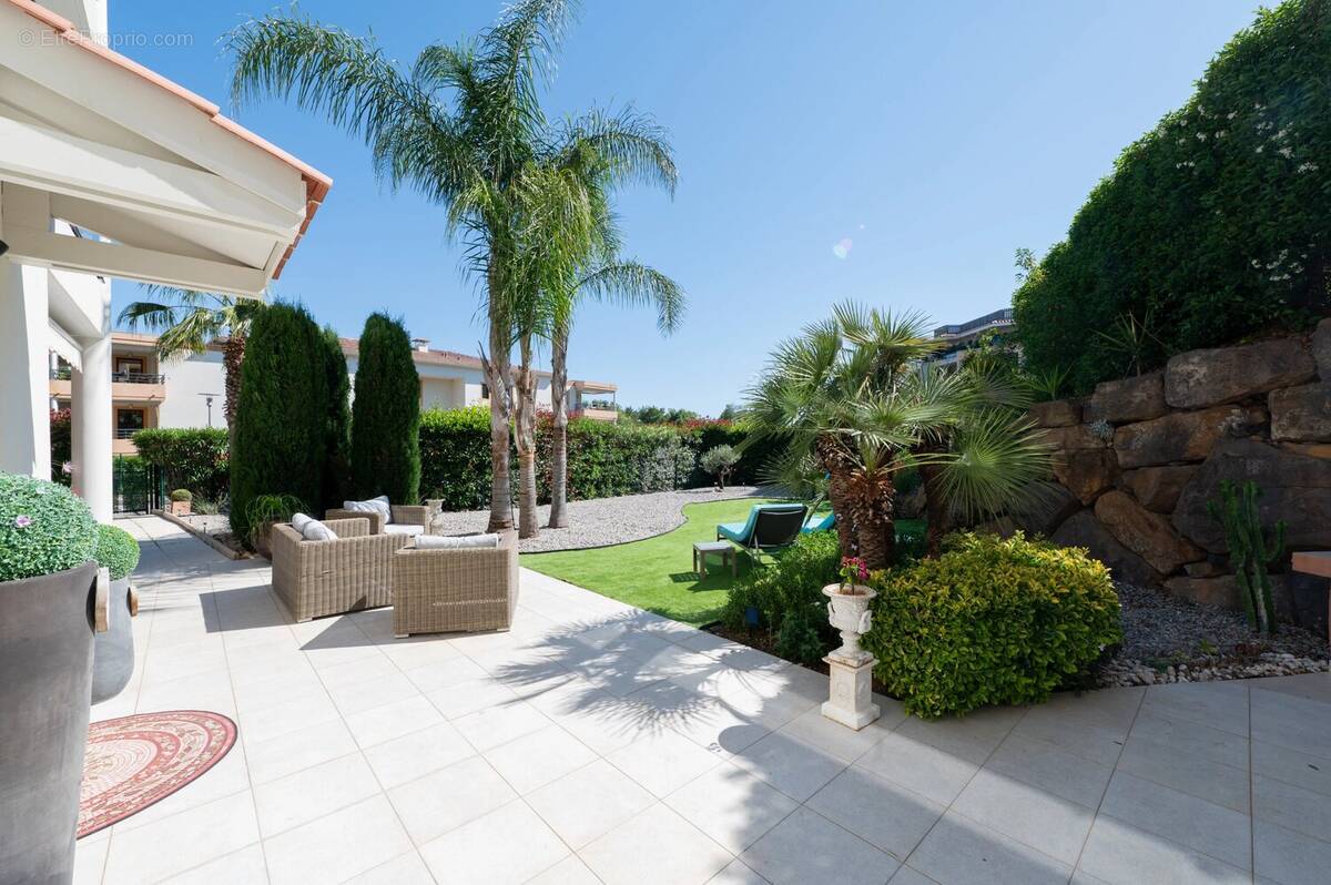 Appartement à SAINT-RAPHAEL