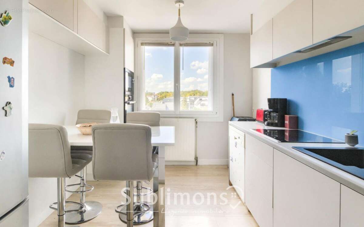Appartement à SAINT-SEBASTIEN-SUR-LOIRE