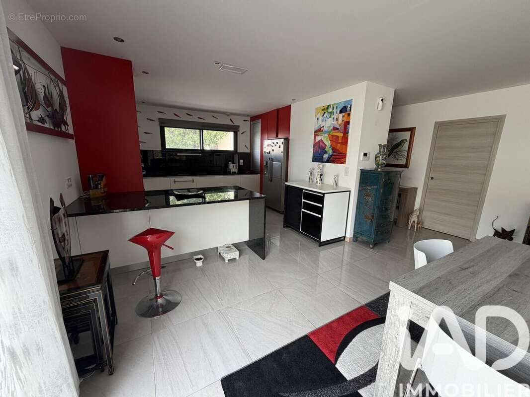 Photo 3 - Maison à TROUILLAS
