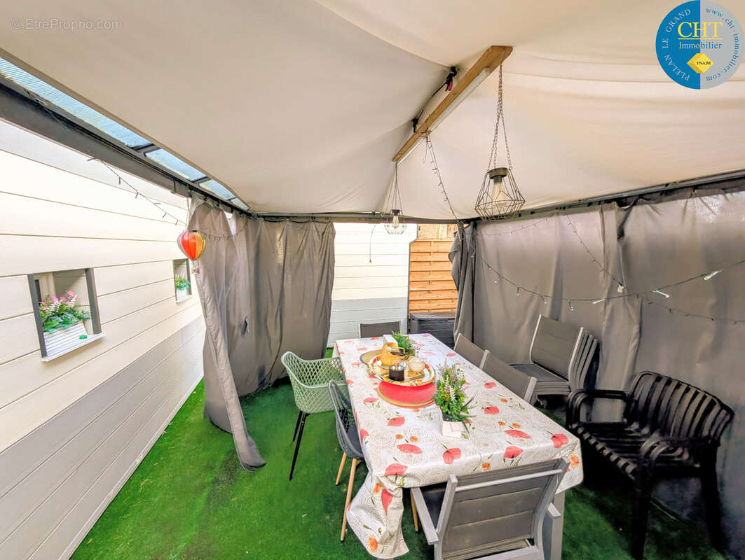 Maison à LOYAT