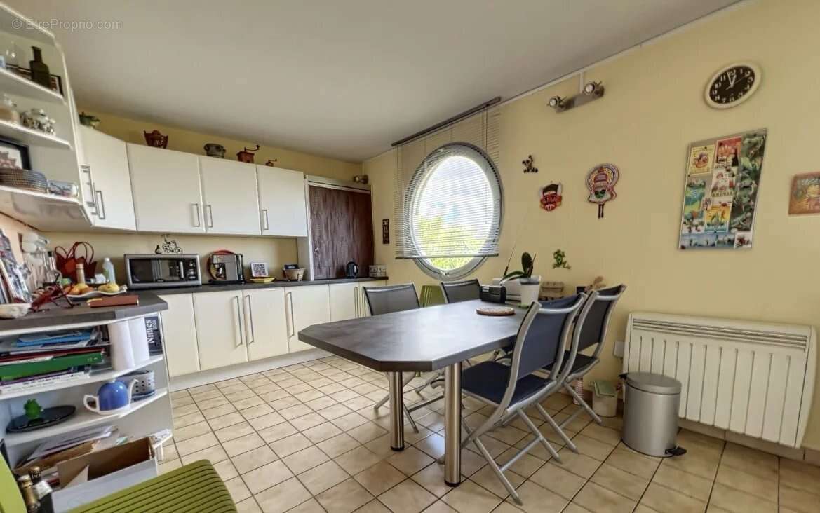 Appartement à NIMES