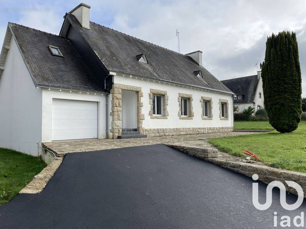 Photo 1 - Maison à PLUGUFFAN