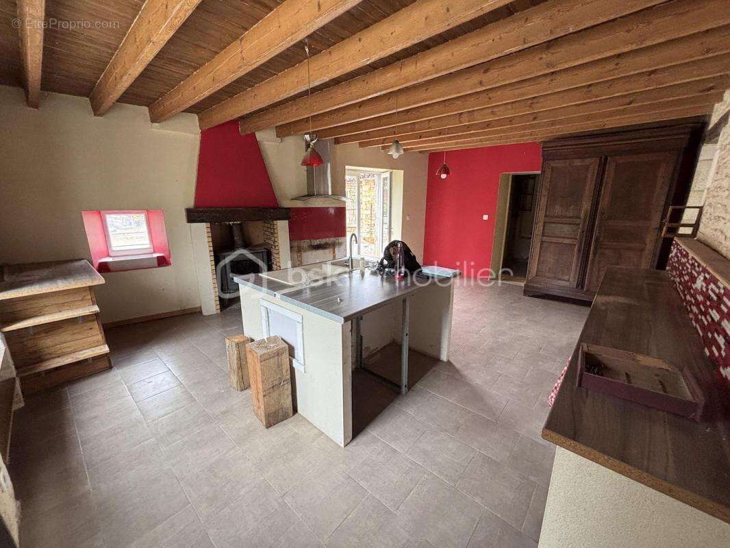 Maison en pierre 168m2 + Dépendances – Val-de-Bonnieure - photo 5