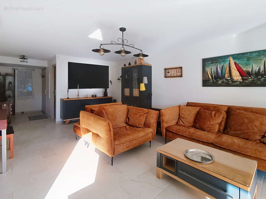 Appartement à SAINT-RAPHAEL