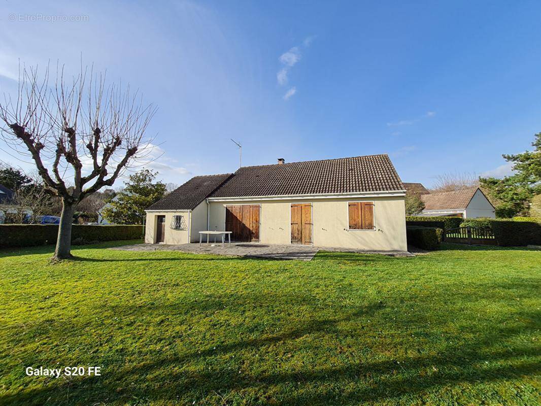 Maison à PONTOISE