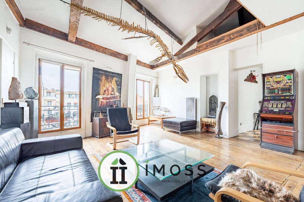 Appartement à PARIS-20E