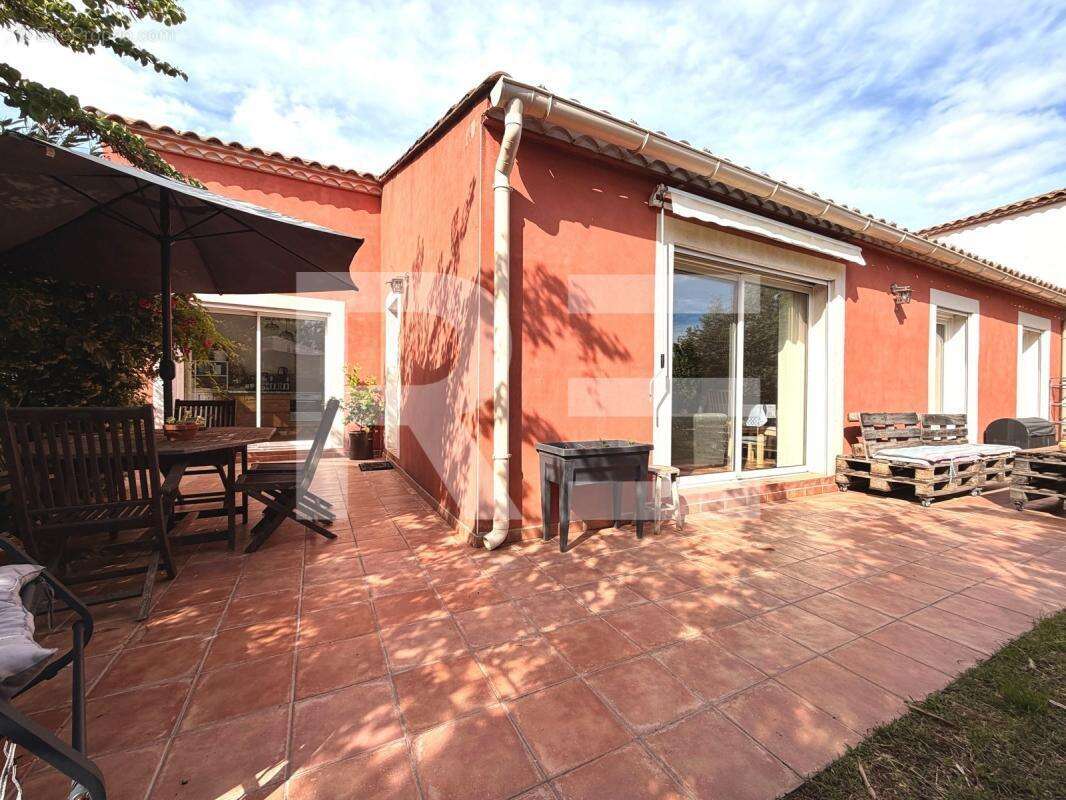 Maison plain-pied 4 chambres, avec garage et jardin à Saint Mamert Du Gard - photo 10