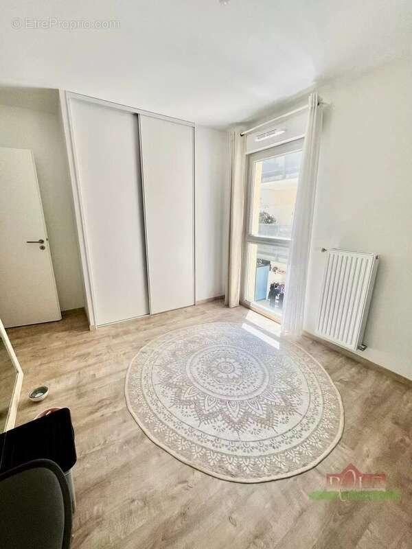 Appartement à PONT-EVEQUE