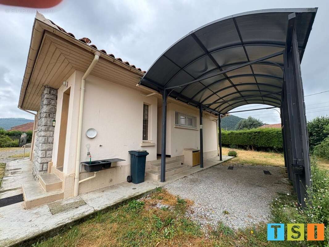Maison à GOURDAN-POLIGNAN