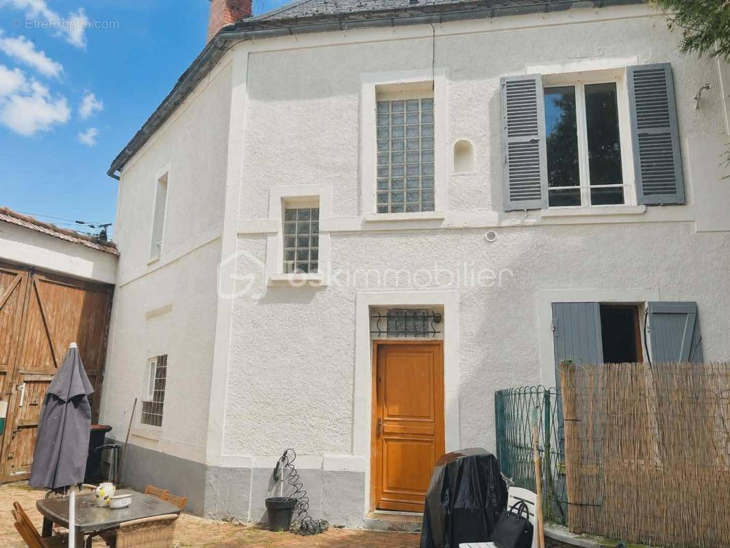 Appartement à ANGERVILLE