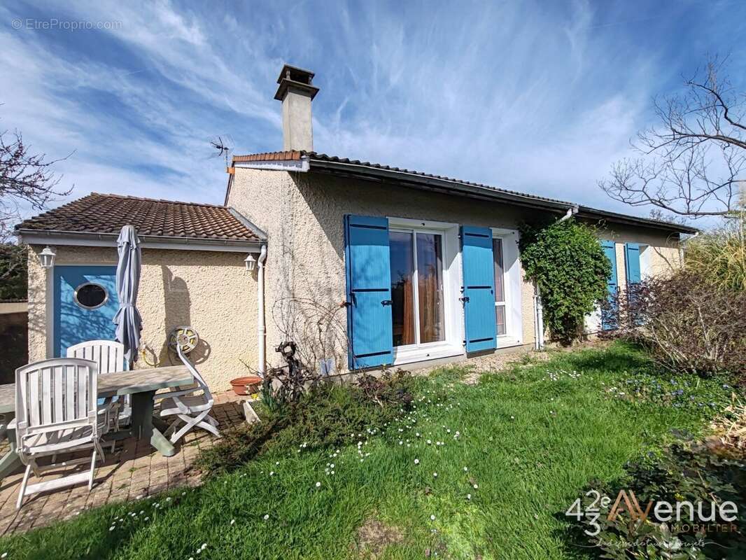 Maison à LA GRAND-CROIX