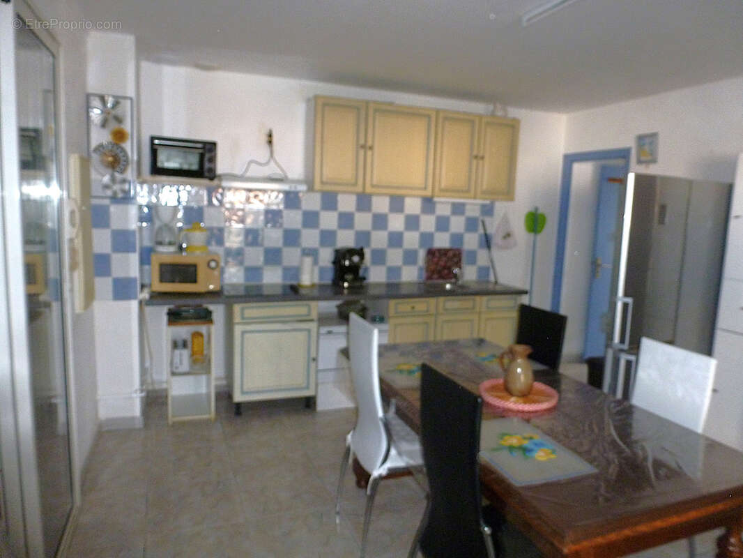 Immeuble de rapport à 250m de la plage !! - photo 10