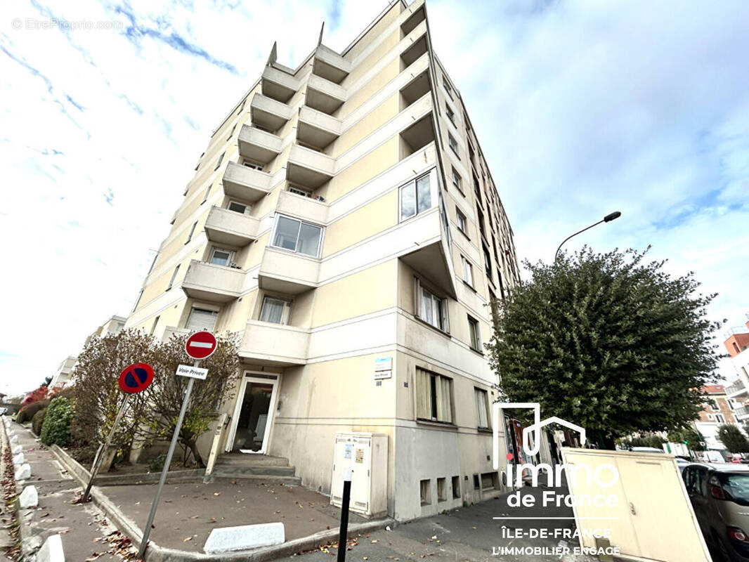 Appartement à EPINAY-SUR-SEINE