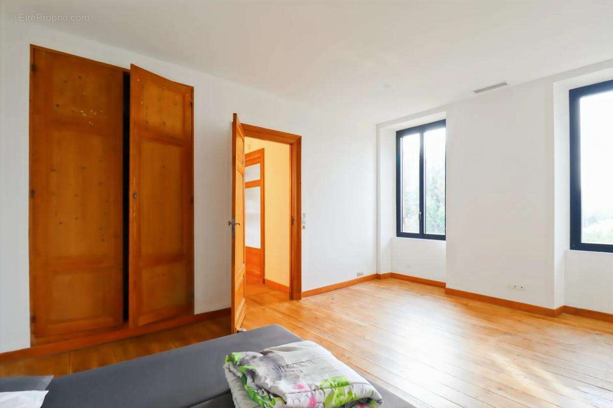 Maison à GIRONDE-SUR-DROPT