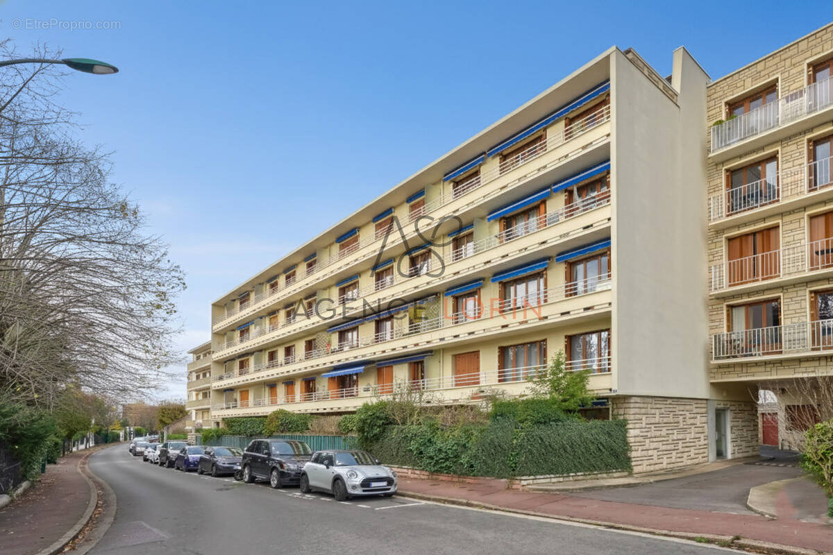 Appartement à LE VESINET
