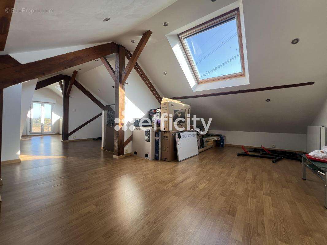 Maison à BALLAN-MIRE