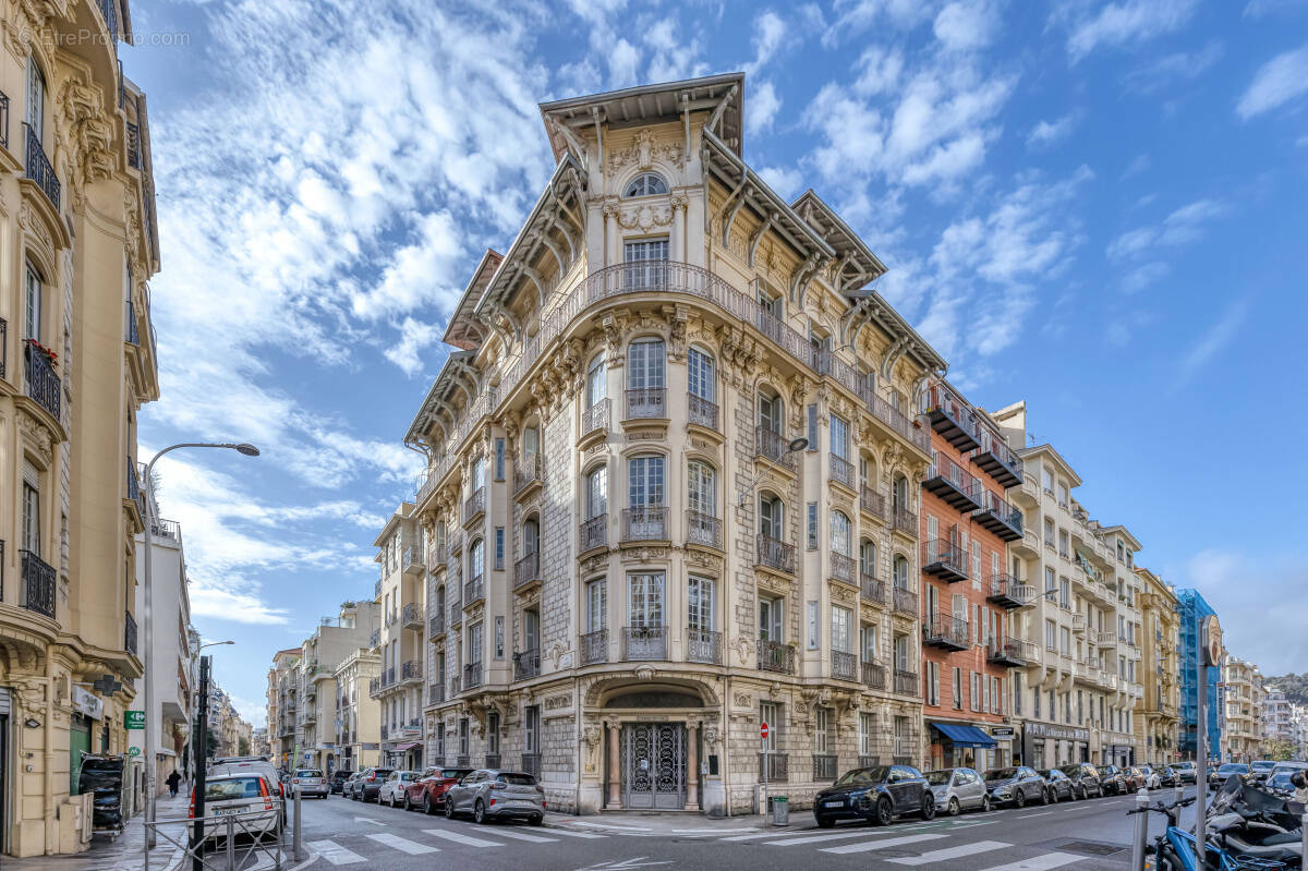 Commerce à NICE