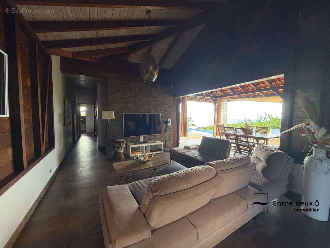 Maison à CASE-PILOTE