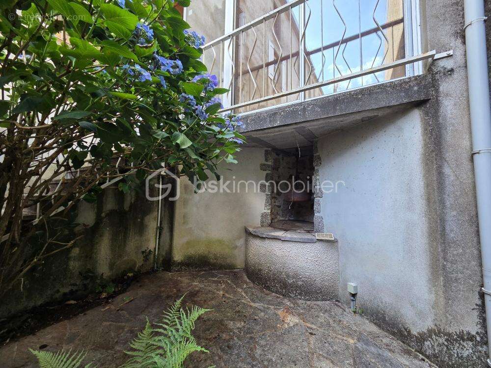 Maison 11 pièces190m2 - photo 2