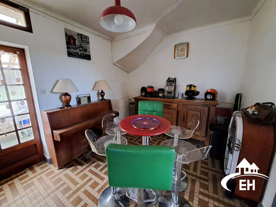 Maison à L&#039;AIGLE