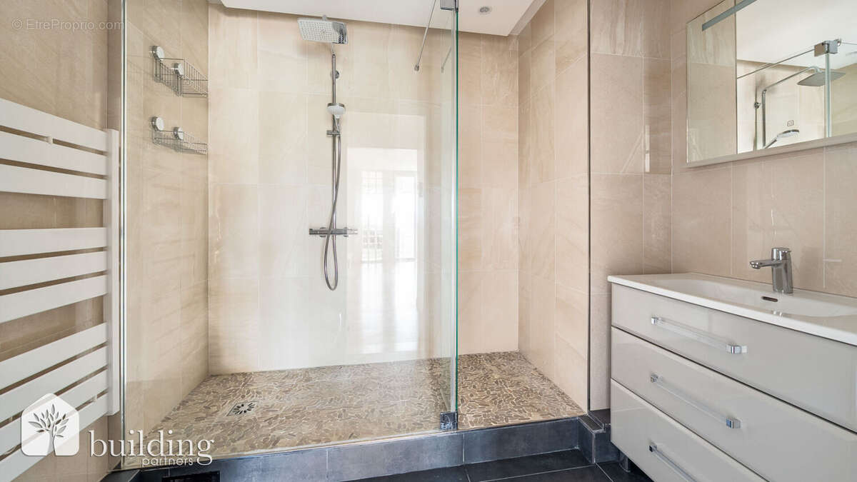 Ternes-Maillot Paris 17ème - Studio 36,6 m² - photo 10