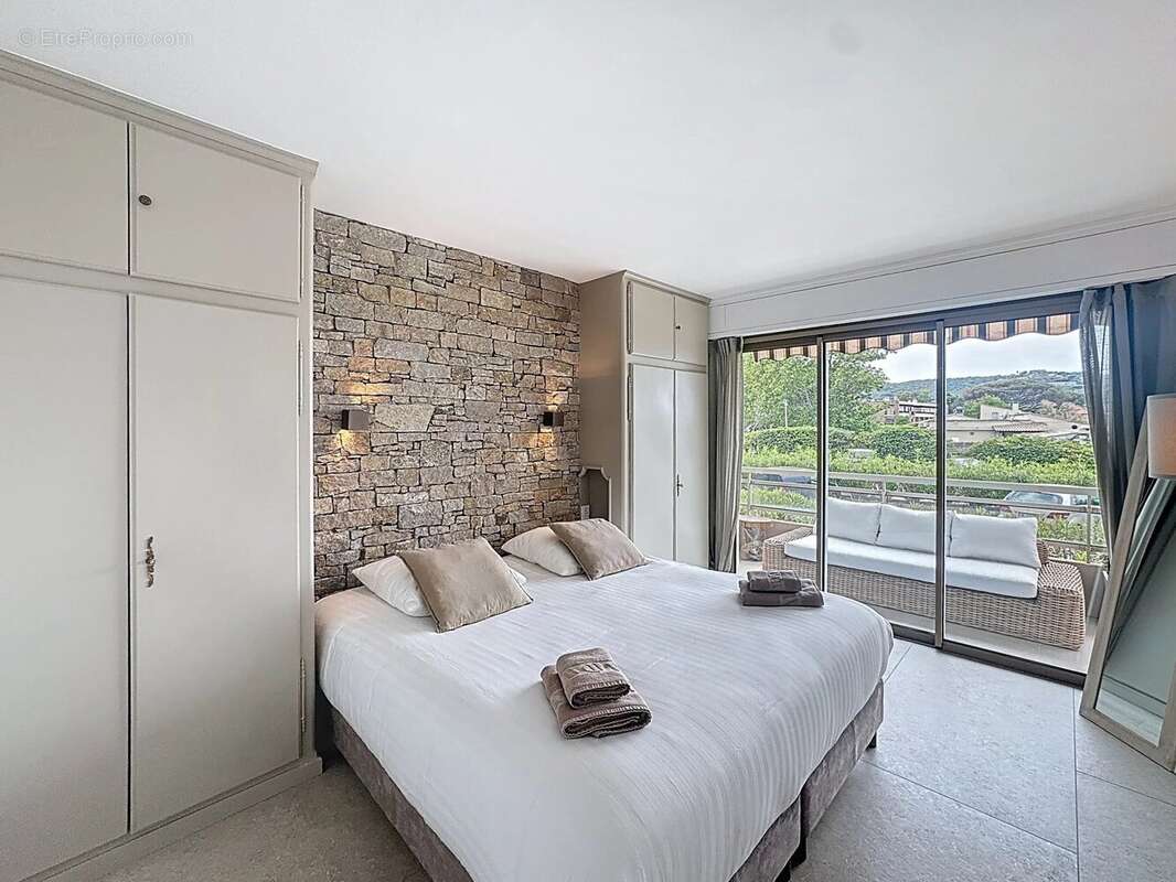 Appartement à SAINT-TROPEZ