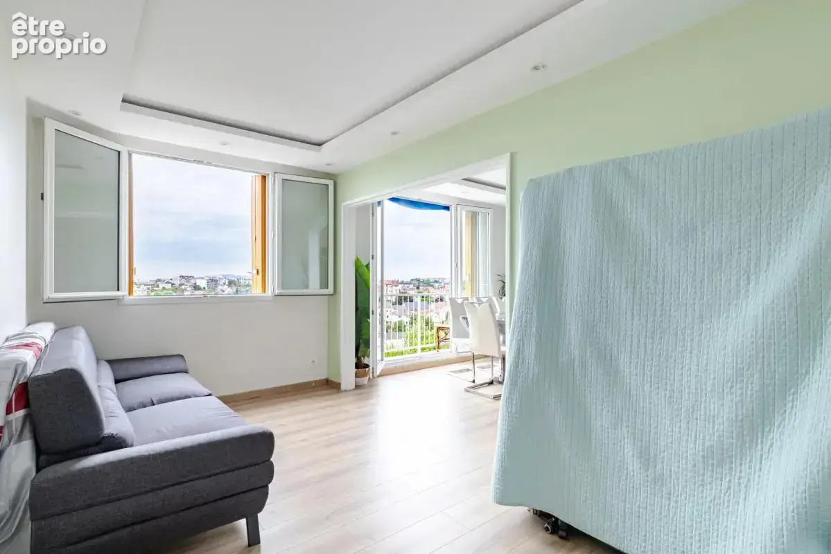 Appartement de 4 pièces de 77 m² à Deuil-la-Barre - photo 7