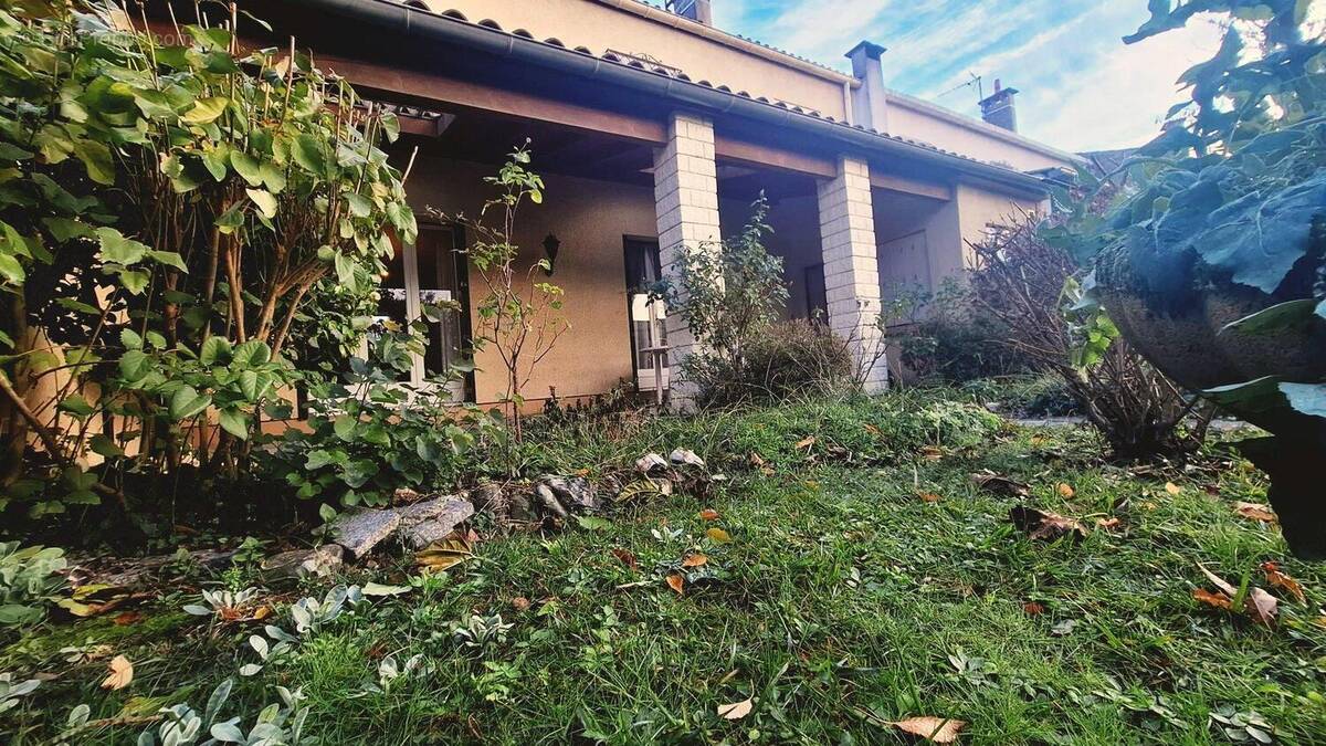 Photo 1 - Maison à AUSSILLON