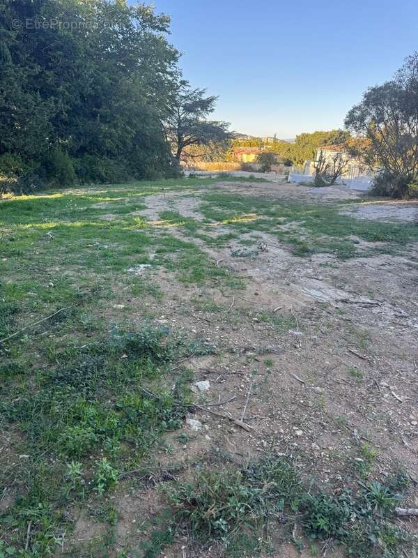 Terrain à MARTIGUES