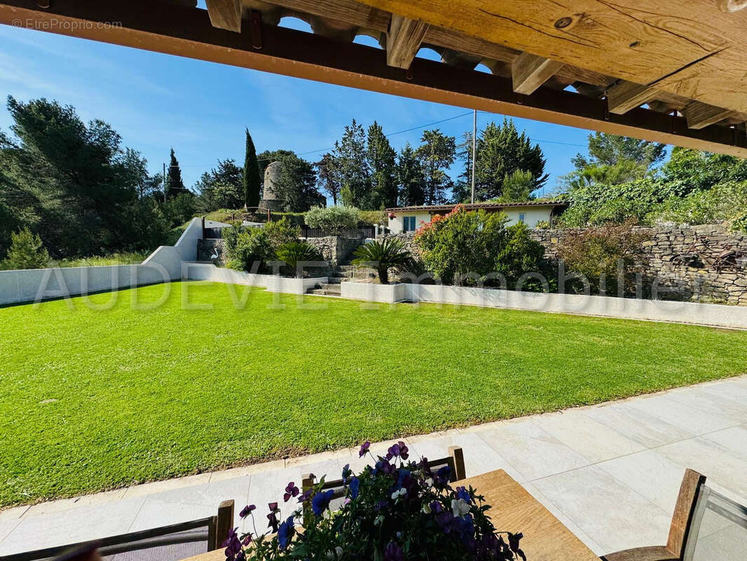 Maison à CAUNES-MINERVOIS