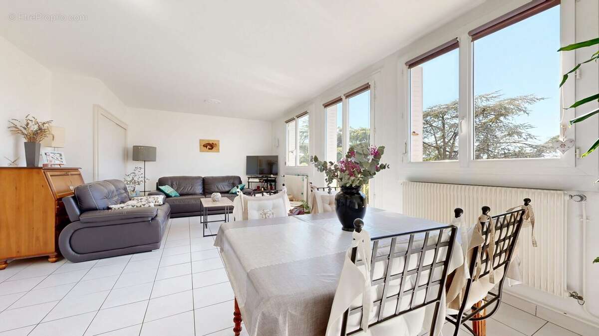 Appartement à VILLEURBANNE