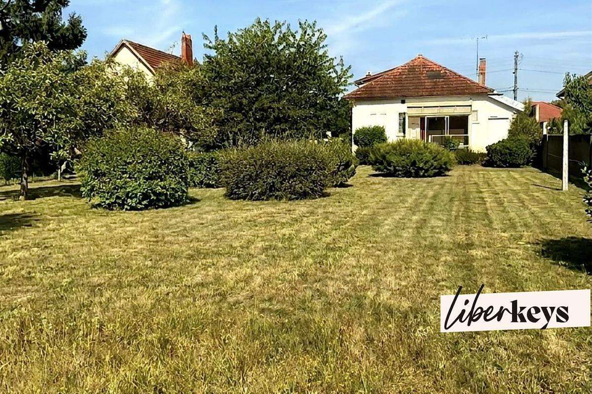 Maison 114m2 - Terrain divisible de 1801 m2 - Chatellerault Nord - photo 4
