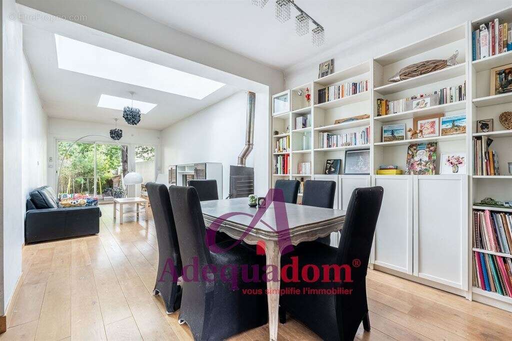 Maison 3 chambres avec jardin et place de stationnement - photo 2